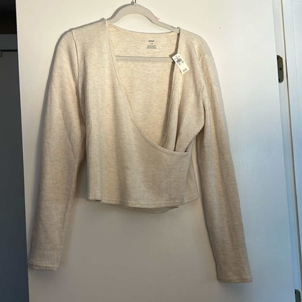 NWT Aerie size large top
